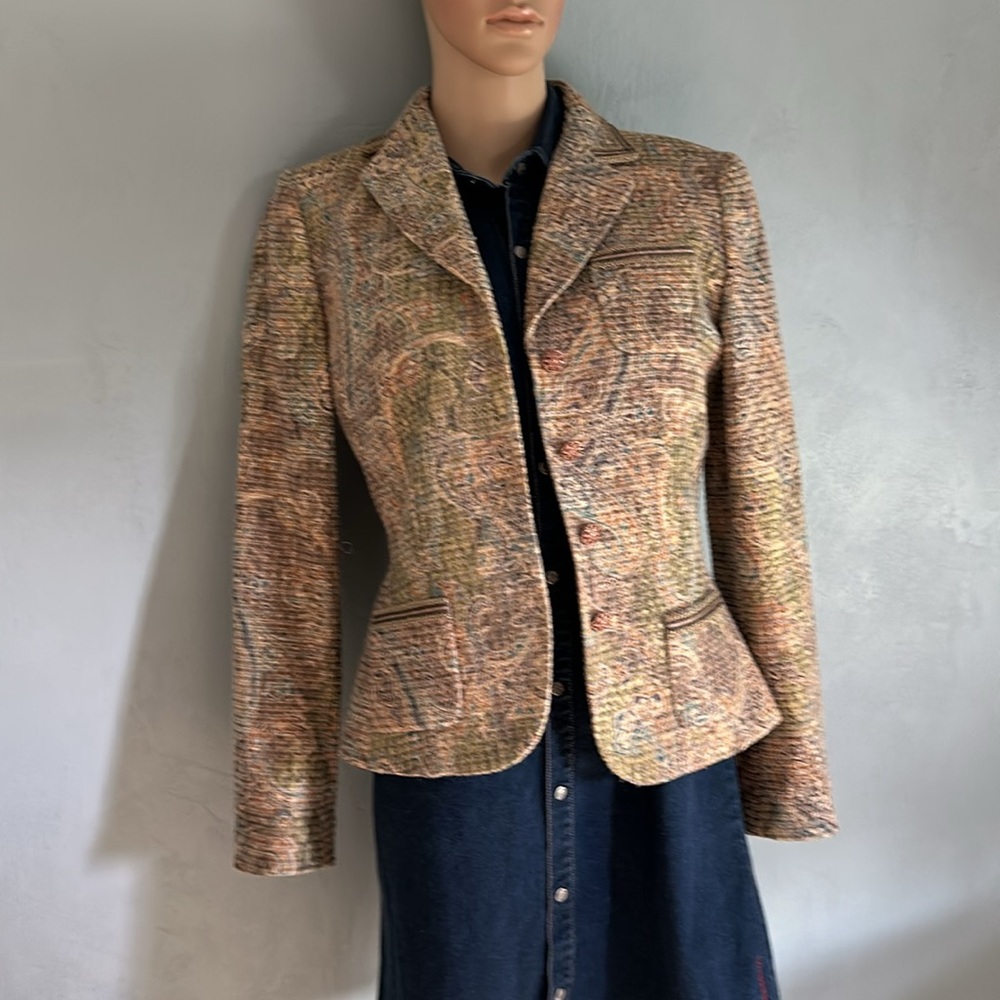 Tahari Blazed Size 4